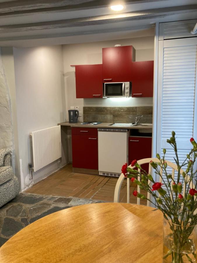 Plymouth Inn オークハンプトン エクステリア 写真